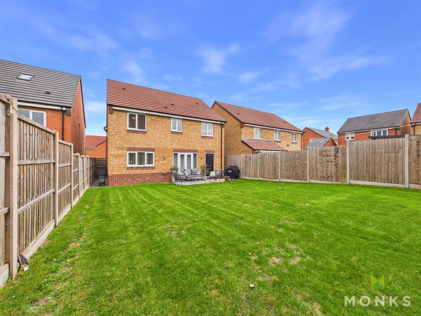 94 Holland Drive, Shrewsbury, SY2 5WA For Sale